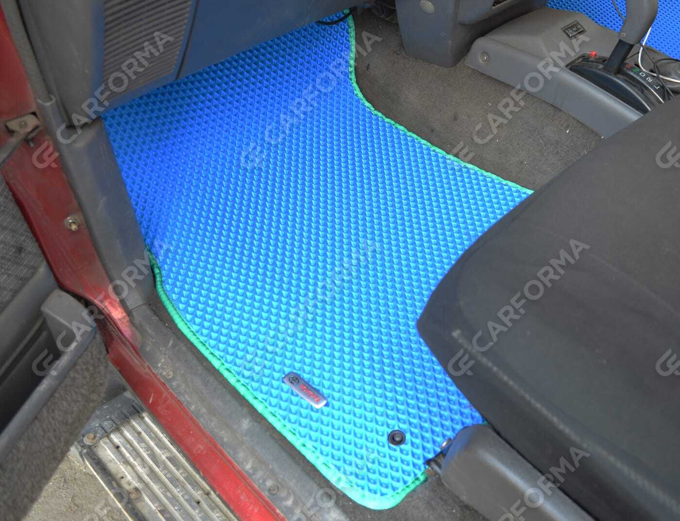 Ворсовые коврики на Toyota Hilux V 1988&nbsp;-&nbsp;1997 в Улан-Удэ