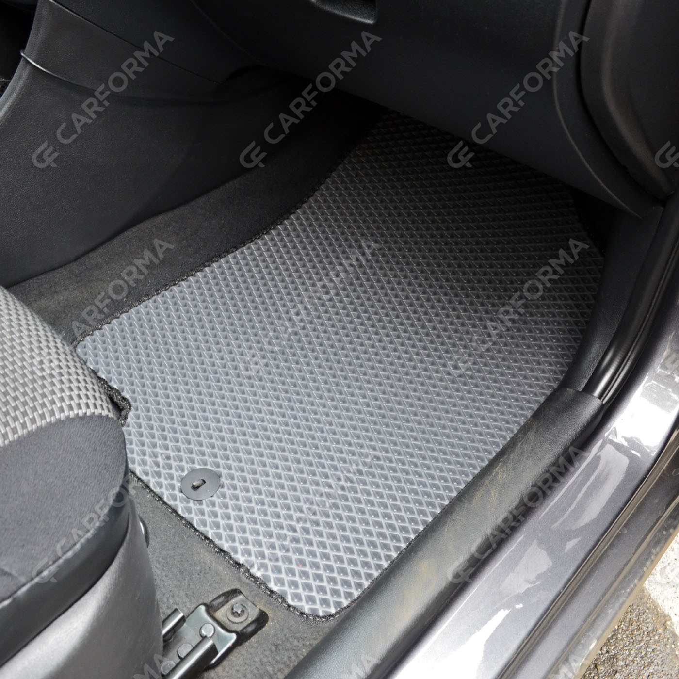 Коврики на KIA Rio III 2011&nbsp;-&nbsp;2017 в Улан-Удэ