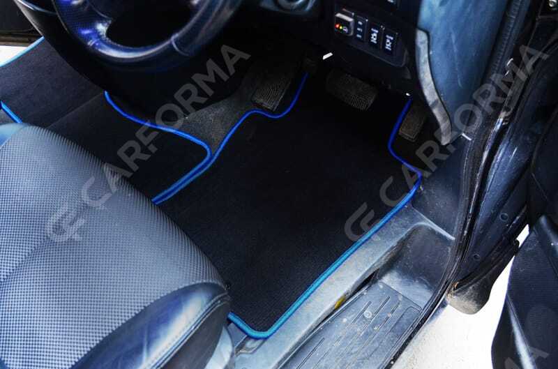 Ворсовые коврики на Nissan Elgrand (E51) 2002&nbsp;-&nbsp;2010 в Улан-Удэ