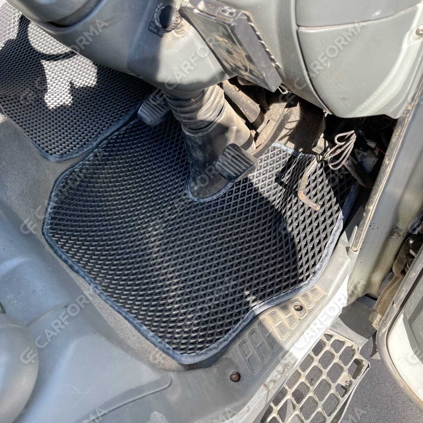 Коврики на Mitsubishi Fuso Canter VII узкая кабина 2002&nbsp;-&nbsp;2017 в Улан-Удэ