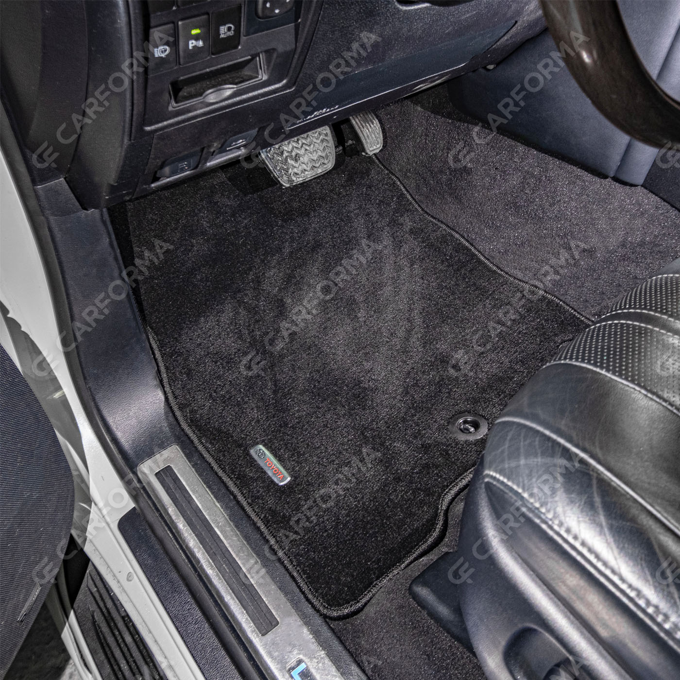 Ворсовые коврики на Toyota Land Cruiser 200 2007&nbsp;-&nbsp;2021 в Улан-Удэ