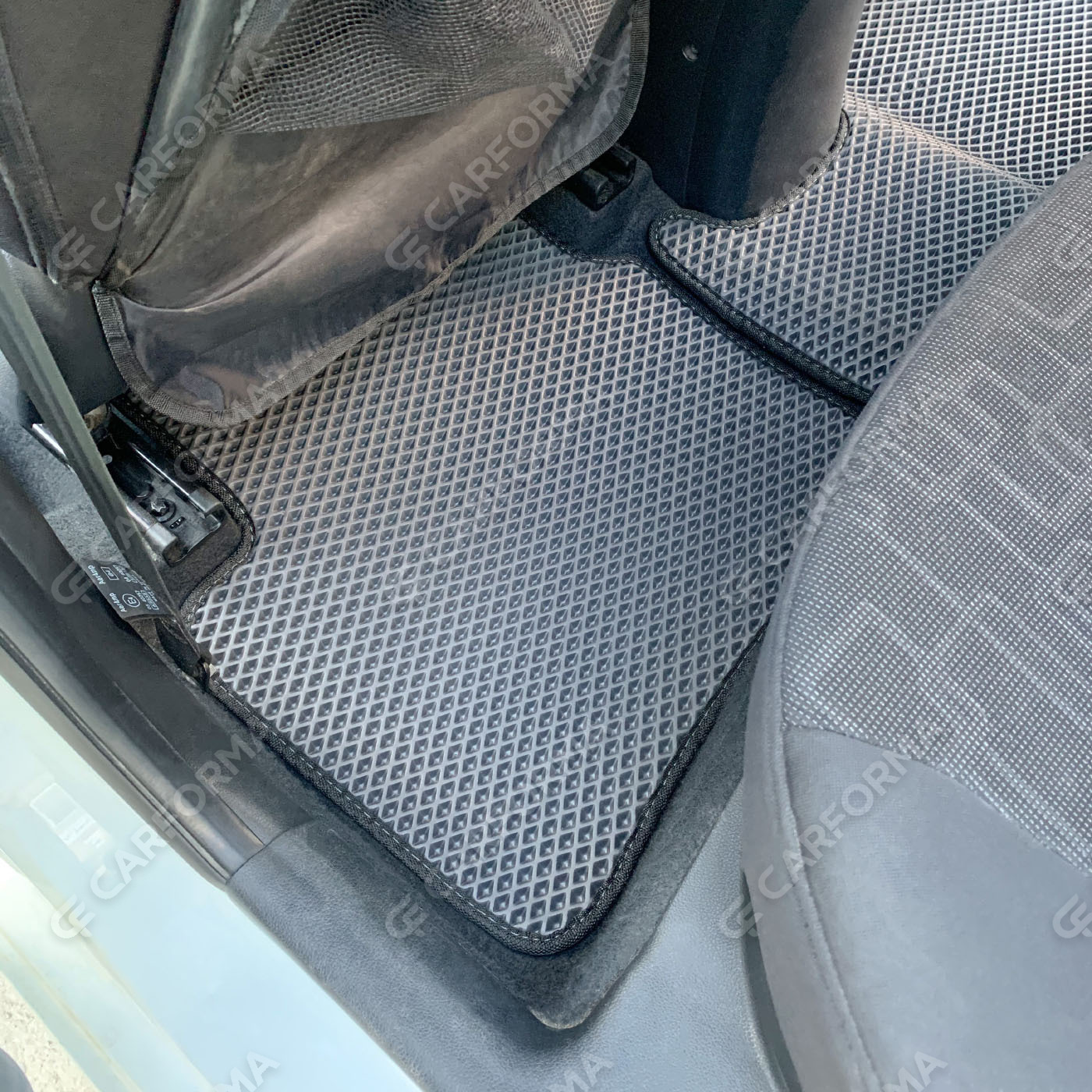 Коврики на KIA Rio III 2011&nbsp;-&nbsp;2017 в Улан-Удэ