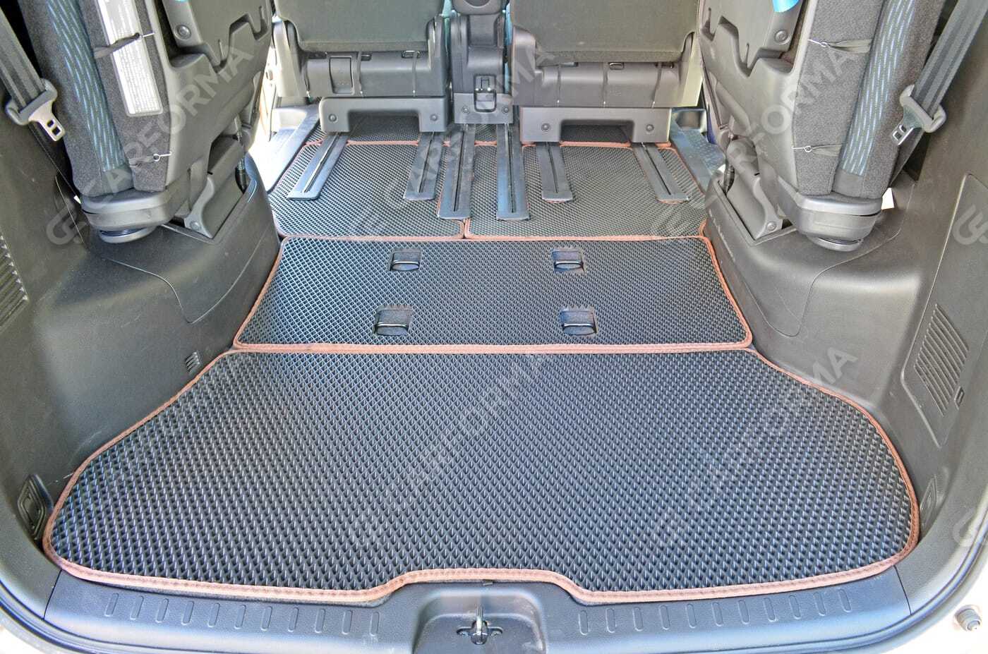 Коврики на Nissan Serena (C27) 2016&nbsp;-&nbsp;2022 в Улан-Удэ