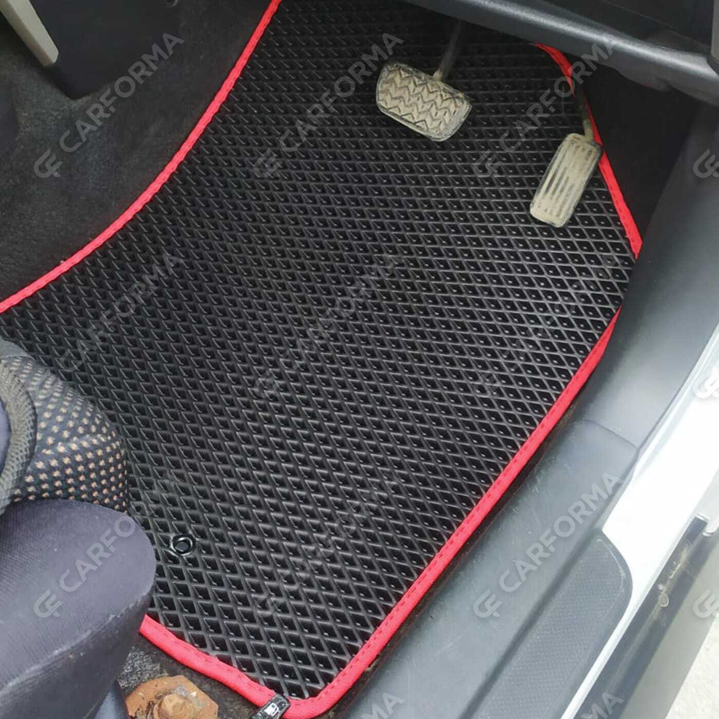 Ворсовые коврики на Toyota Ist I 2002&nbsp;-&nbsp;2007 в Улан-Удэ