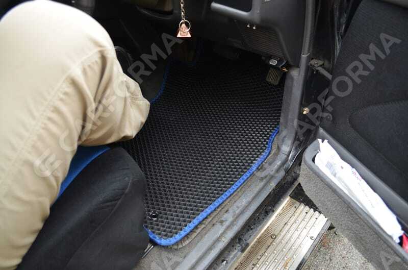 Ворсовые коврики на Toyota Hilux Surf II 1989&nbsp;-&nbsp;1995 в Улан-Удэ