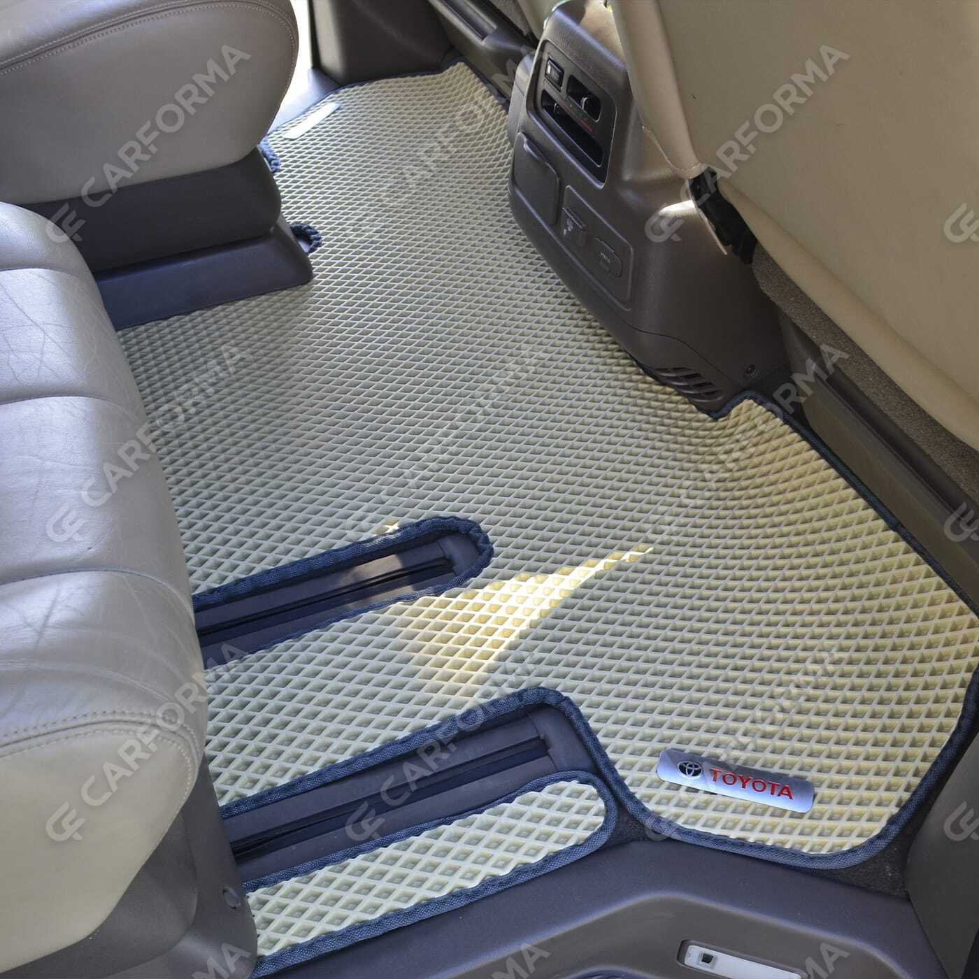 Коврики на Toyota Grand Hiace 1999&nbsp;-&nbsp;2002 в Улан-Удэ