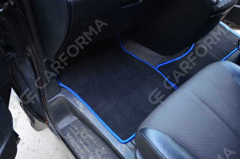 Ворсовые коврики на Nissan Elgrand (E51) 2002&nbsp;-&nbsp;2010 в Улан-Удэ