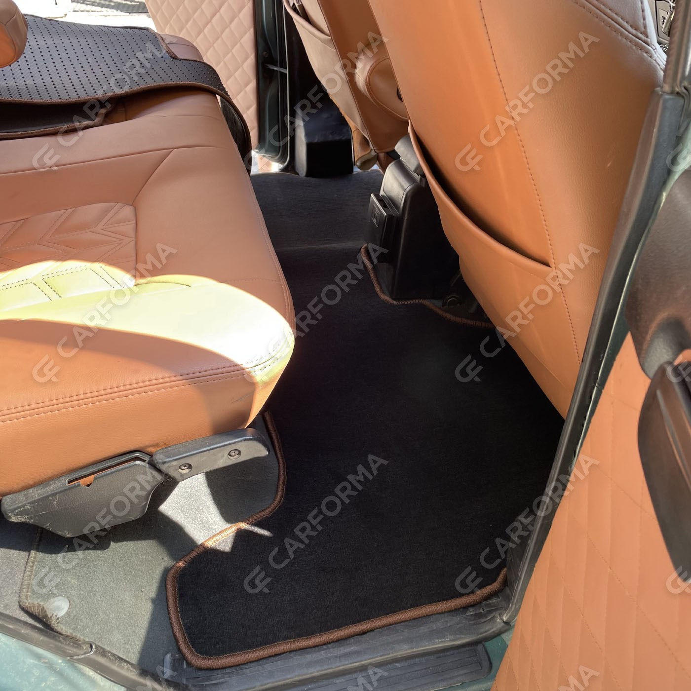 Коврики на Hyundai Galloper I 1991&nbsp;-&nbsp;1997 в Улан-Удэ