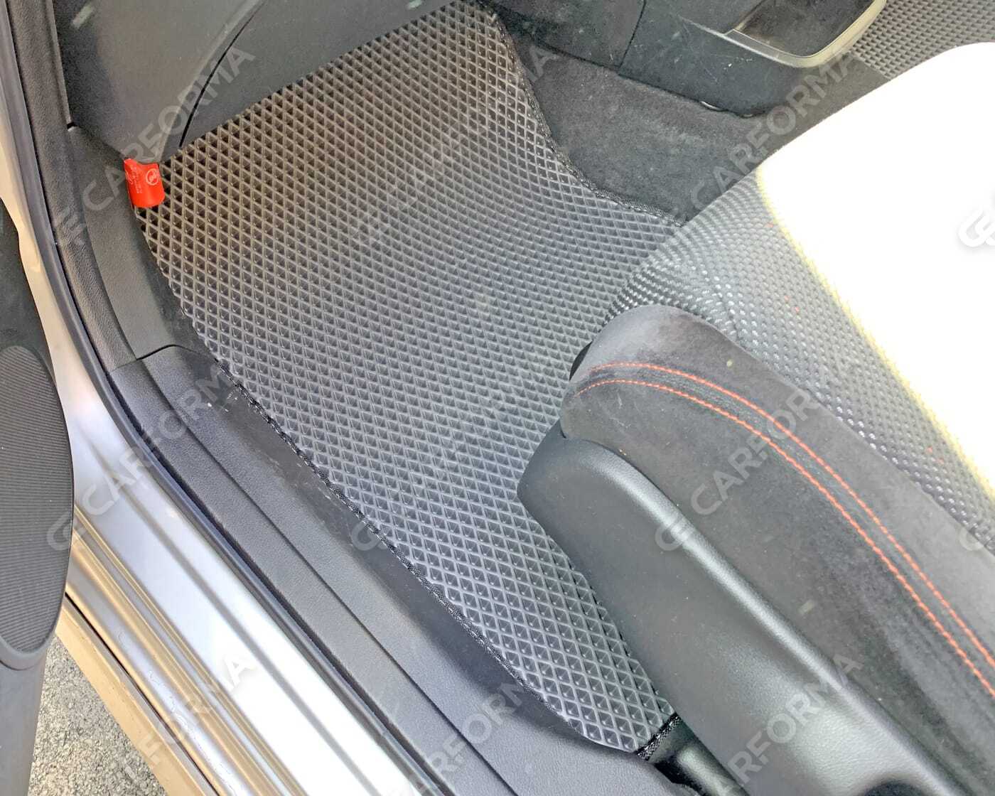 Коврики на Honda Stream II 2006&nbsp;-&nbsp;2014 в Улан-Удэ