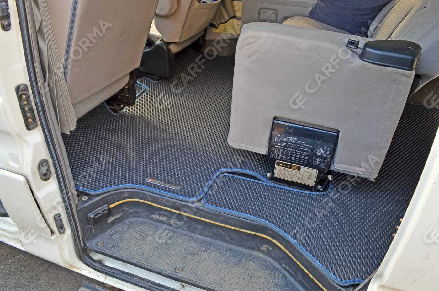 Ворсовые коврики на Mitsubishi Delica 4 1994&nbsp;-&nbsp;2007 в Улан-Удэ