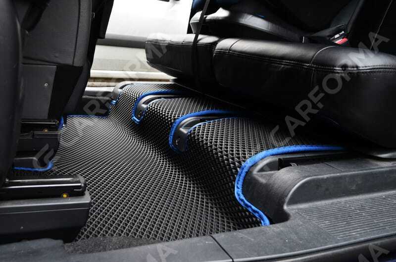 Ворсовые коврики на Toyota Isis 2004&nbsp;-&nbsp;2017 в Улан-Удэ