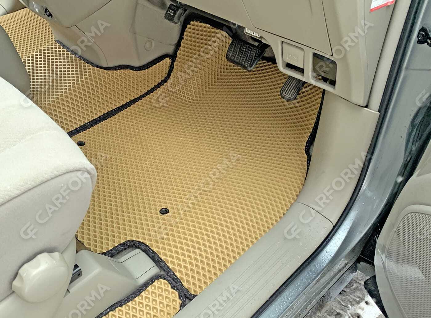 Ворсовые коврики на Toyota Estima III 2006&nbsp;-&nbsp;2019 в Улан-Удэ