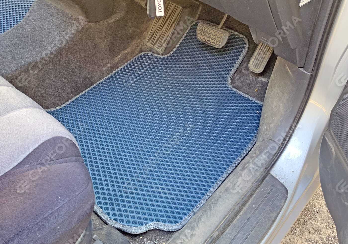 Коврики на Toyota Wish I 2003&nbsp;-&nbsp;2009 в Улан-Удэ