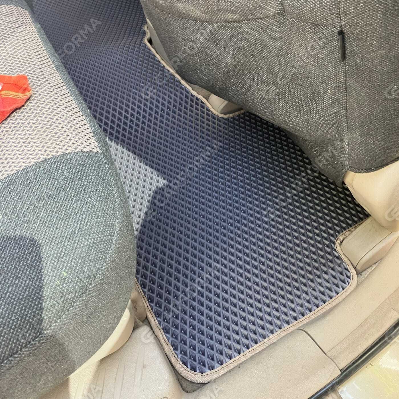 Ворсовые коврики на KIA Carens II 2006&nbsp;-&nbsp;2012 в Улан-Удэ