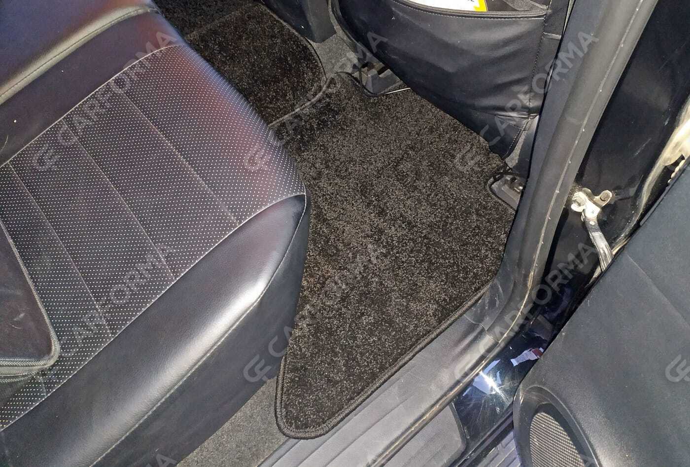 Ворсовые коврики на Toyota Hilux VIII 2015&nbsp;-&nbsp;2026 в Улан-Удэ