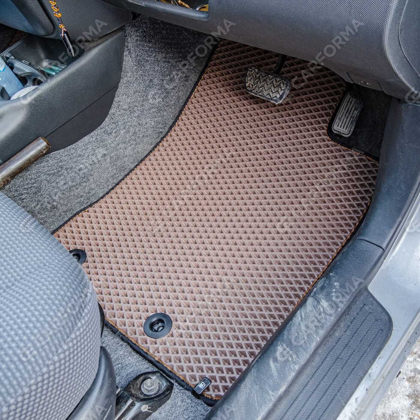 Ворсовые коврики на Toyota Probox (50) 2002&nbsp;-&nbsp;2014 в Улан-Удэ