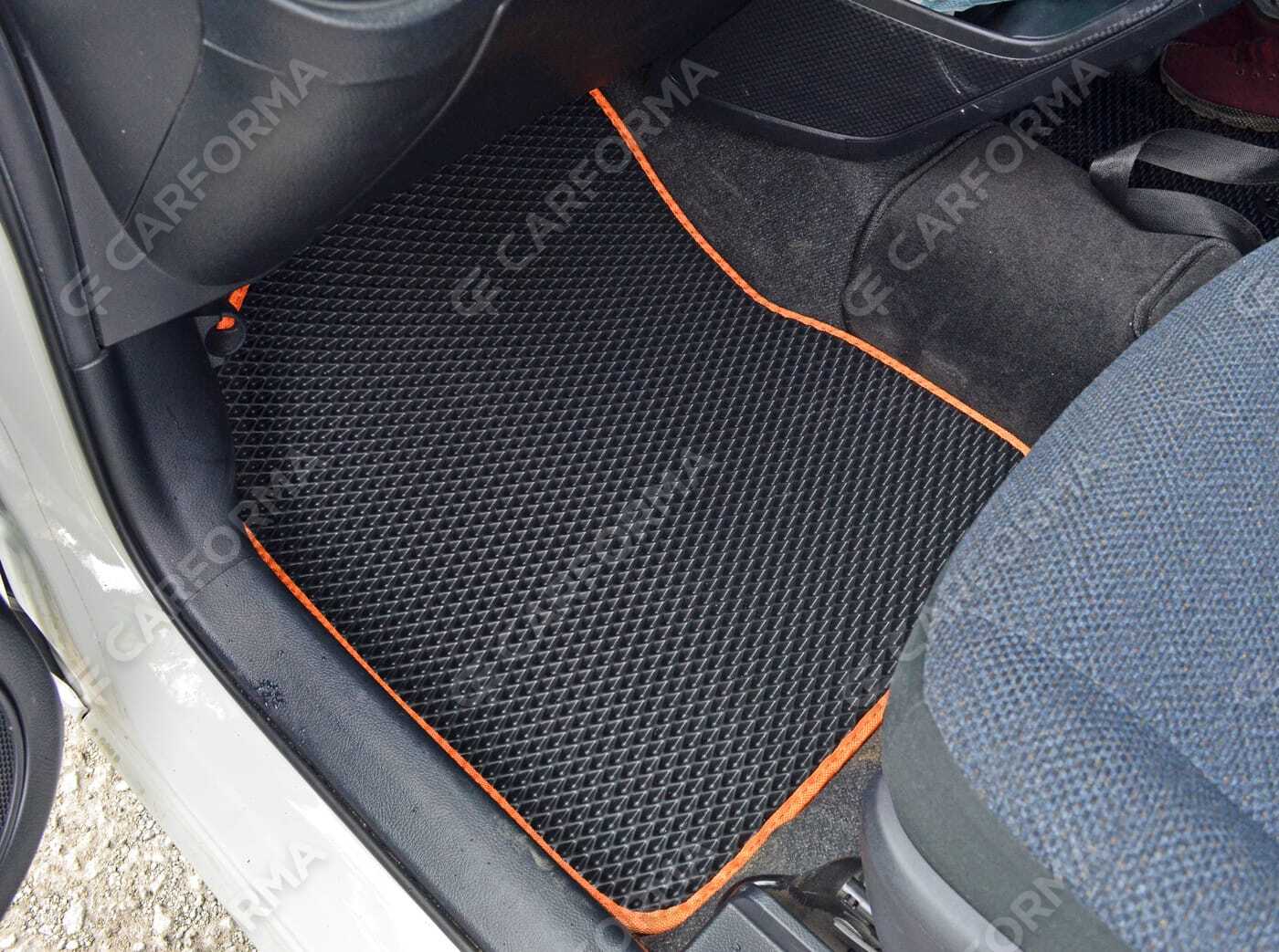 Коврики на Toyota Sienta II 2015&nbsp;-&nbsp;2022 в Улан-Удэ