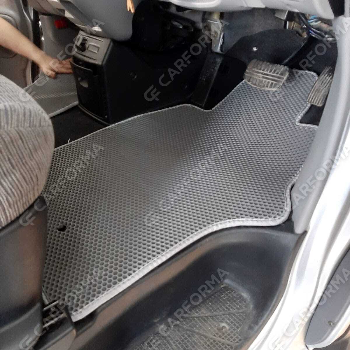 Ворсовые коврики на Mitsubishi Delica 4 1994&nbsp;-&nbsp;2007 в Улан-Удэ