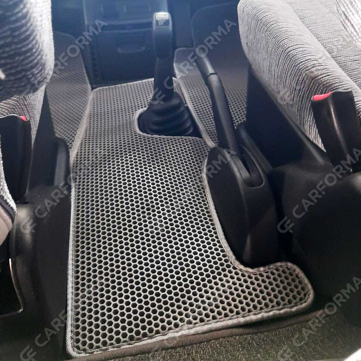 Ворсовые коврики на Mitsubishi Delica 4 1994&nbsp;-&nbsp;2007 в Улан-Удэ