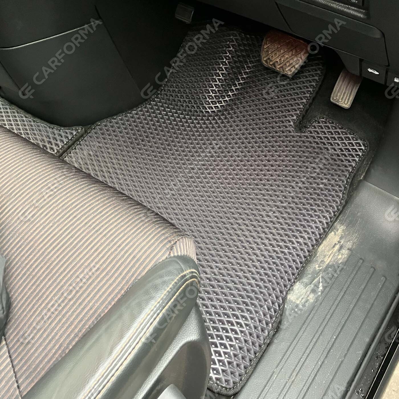 EVA коврики на Nissan Elgrand (E52) 2010&nbsp;-&nbsp;2026 в Улан-Удэ