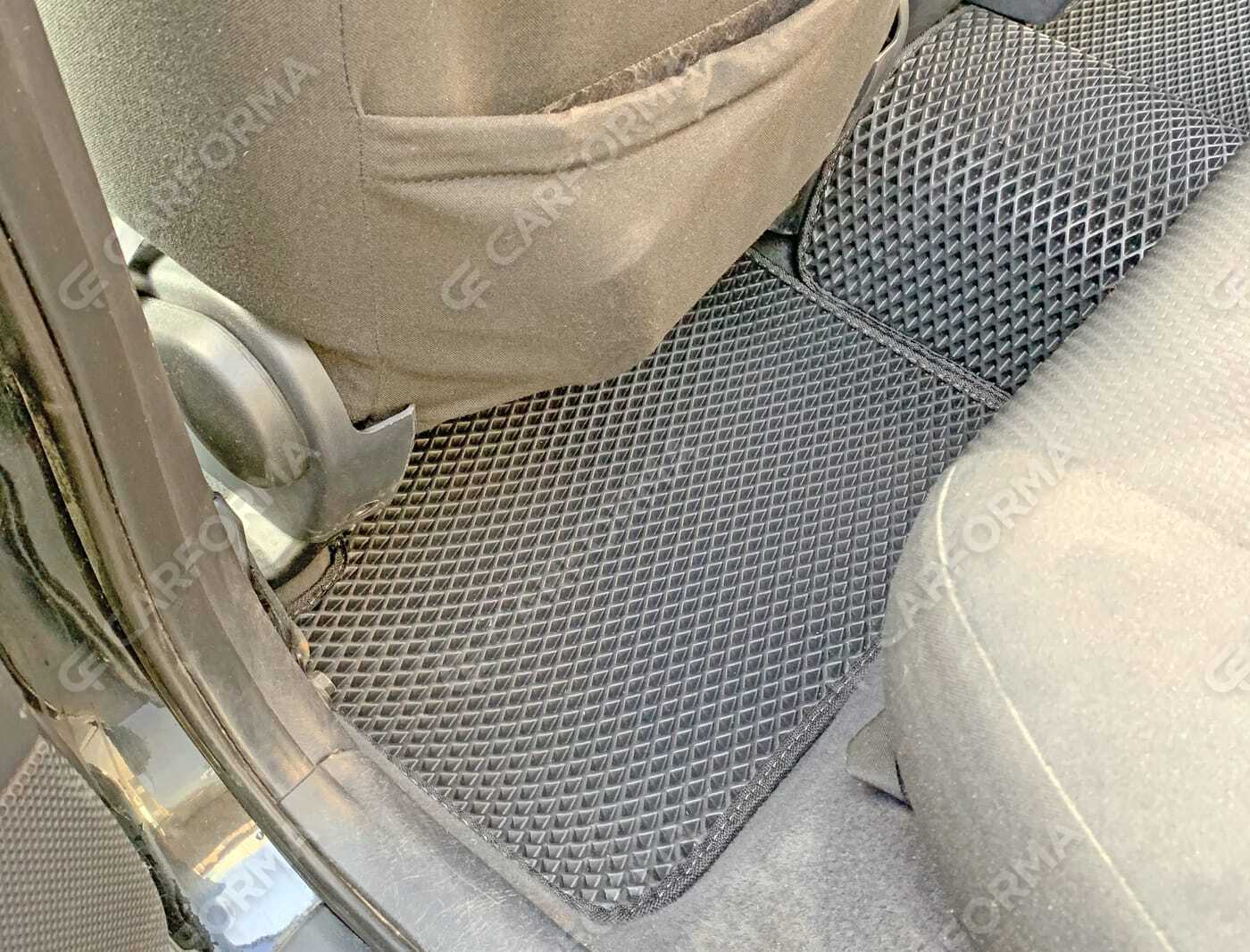 Ворсовые коврики на Toyota Corolla (E12) 2000&nbsp;-&nbsp;2007 в Улан-Удэ