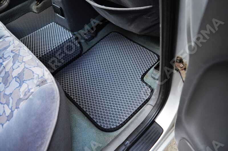 Коврики на Toyota Avensis I 1997&nbsp;-&nbsp;2002 в Улан-Удэ