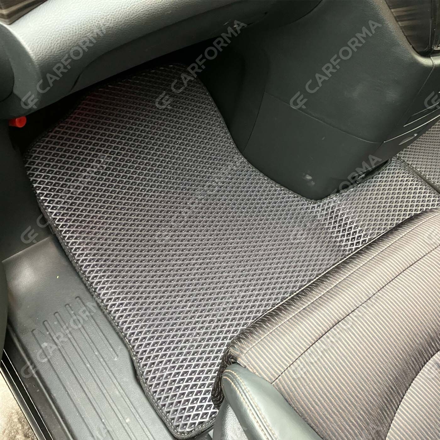 EVA коврики на Nissan Elgrand (E52) 2010&nbsp;-&nbsp;2026 в Улан-Удэ