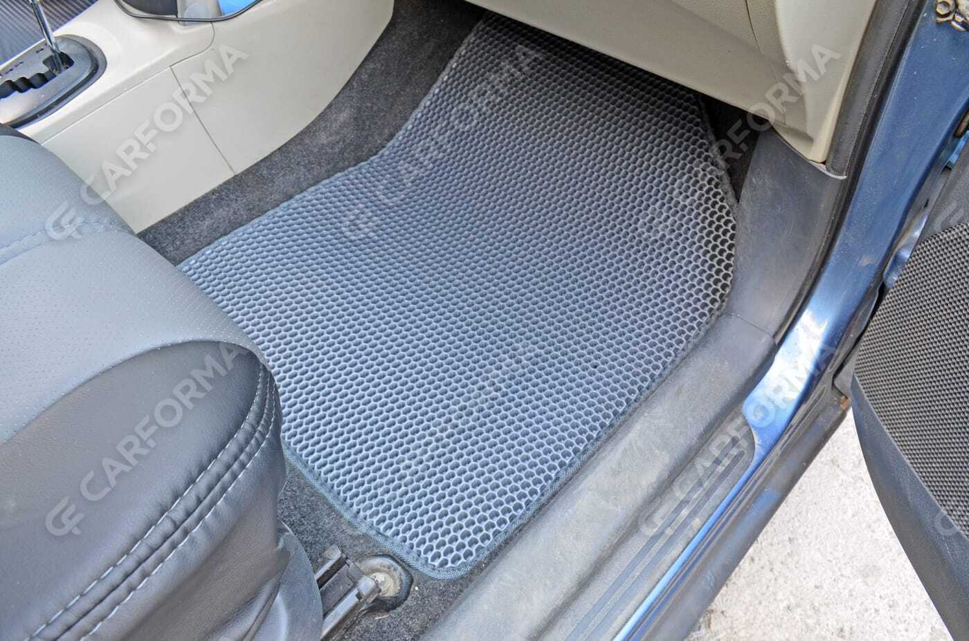 EVA коврики на Toyota Yaris II 2005&nbsp;-&nbsp;2011 в Улан-Удэ