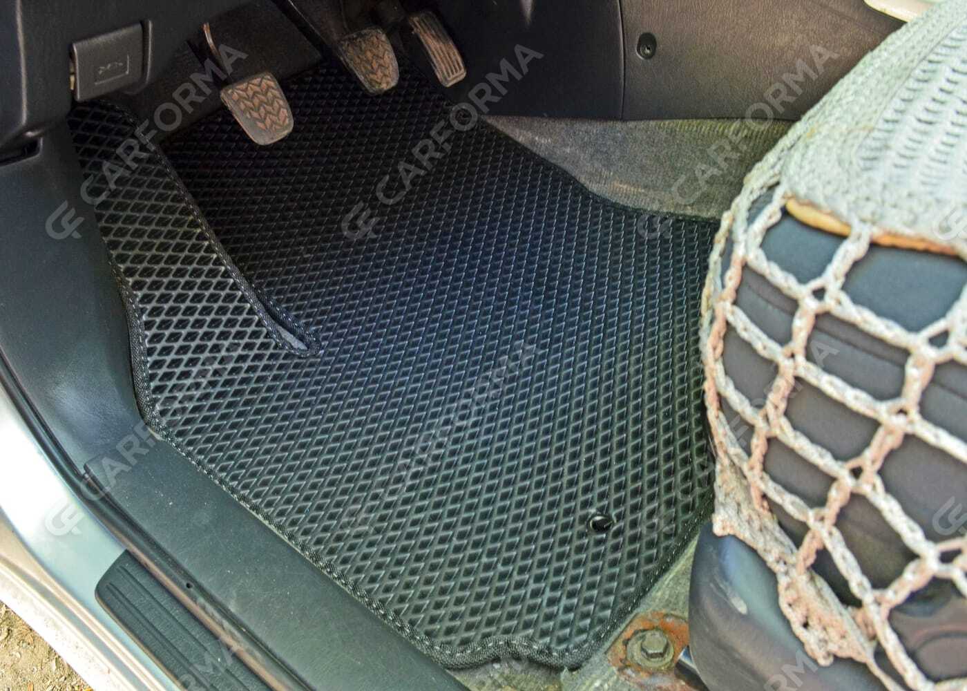 Ворсовые коврики на Toyota Rav4 II 2000&nbsp;-&nbsp;2006 в Улан-Удэ