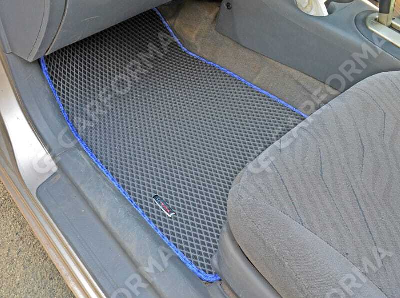 Ворсовые коврики на Honda Civic VII 4d 2000&nbsp;-&nbsp;2006 в Улан-Удэ