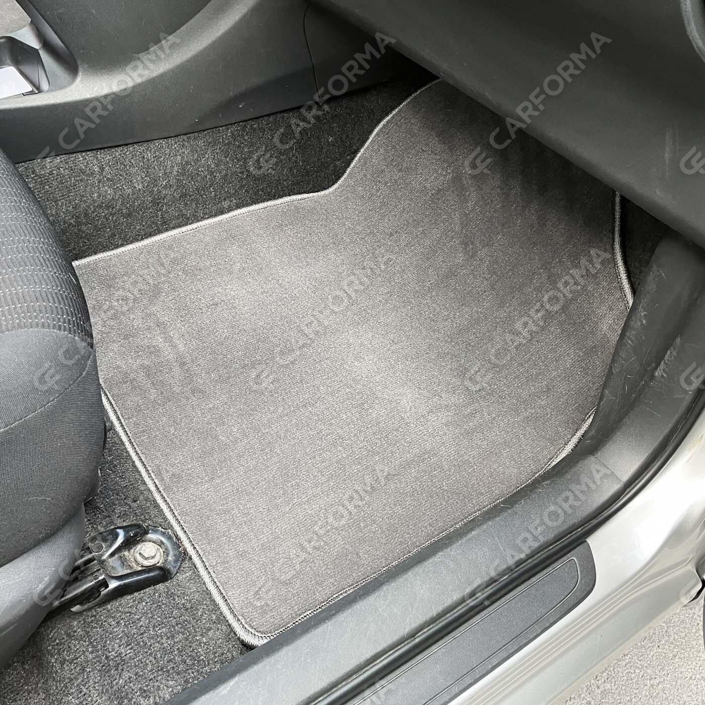 Ворсовые коврики на Toyota Auris I 2006&nbsp;-&nbsp;2012 в Улан-Удэ