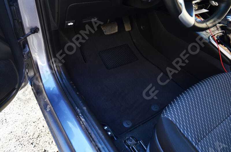 Ворсовые коврики на Solaris KRX 2024&nbsp;-&nbsp;2026 в Улан-Удэ