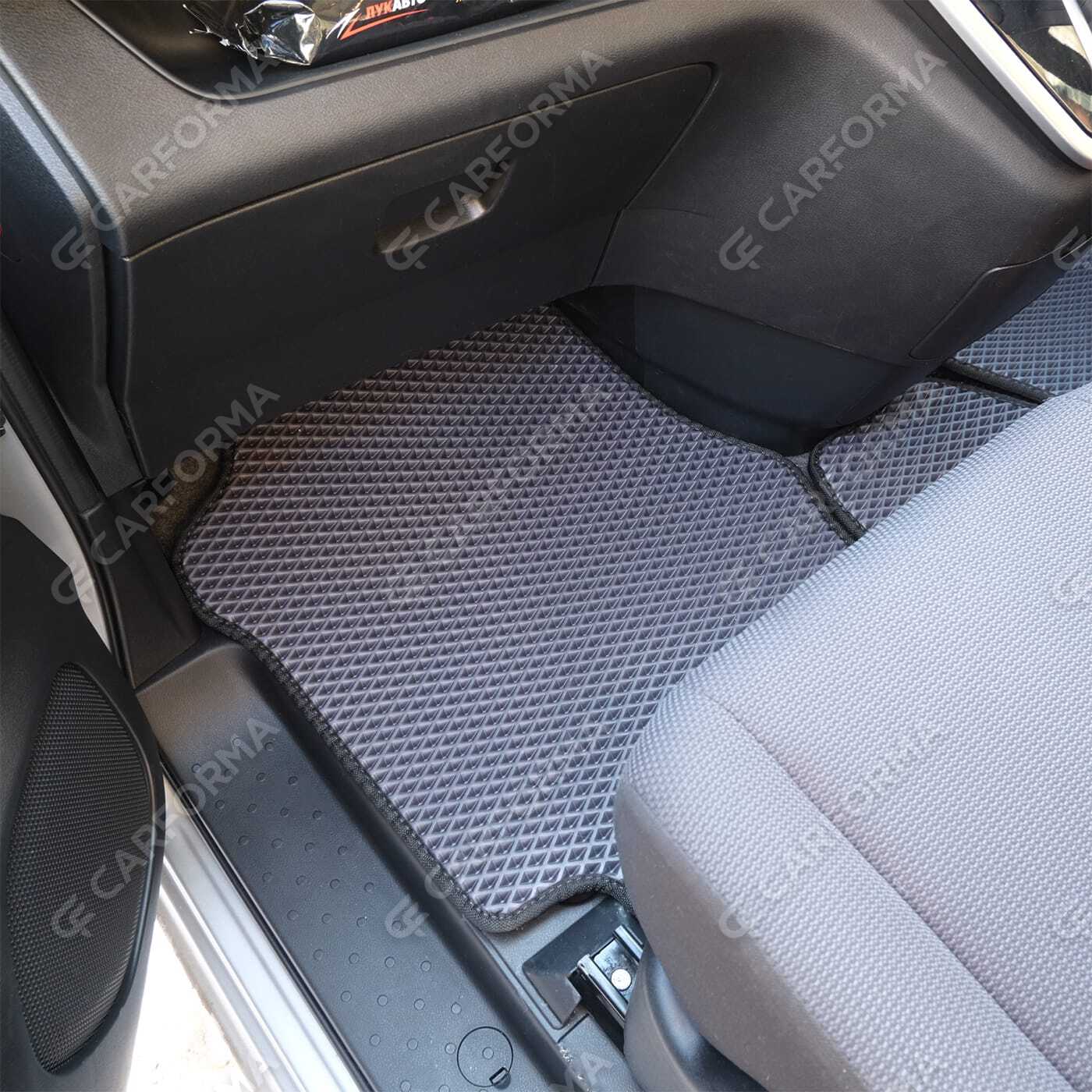 Коврики на Nissan Serena (C27) 2016&nbsp;-&nbsp;2022 в Улан-Удэ