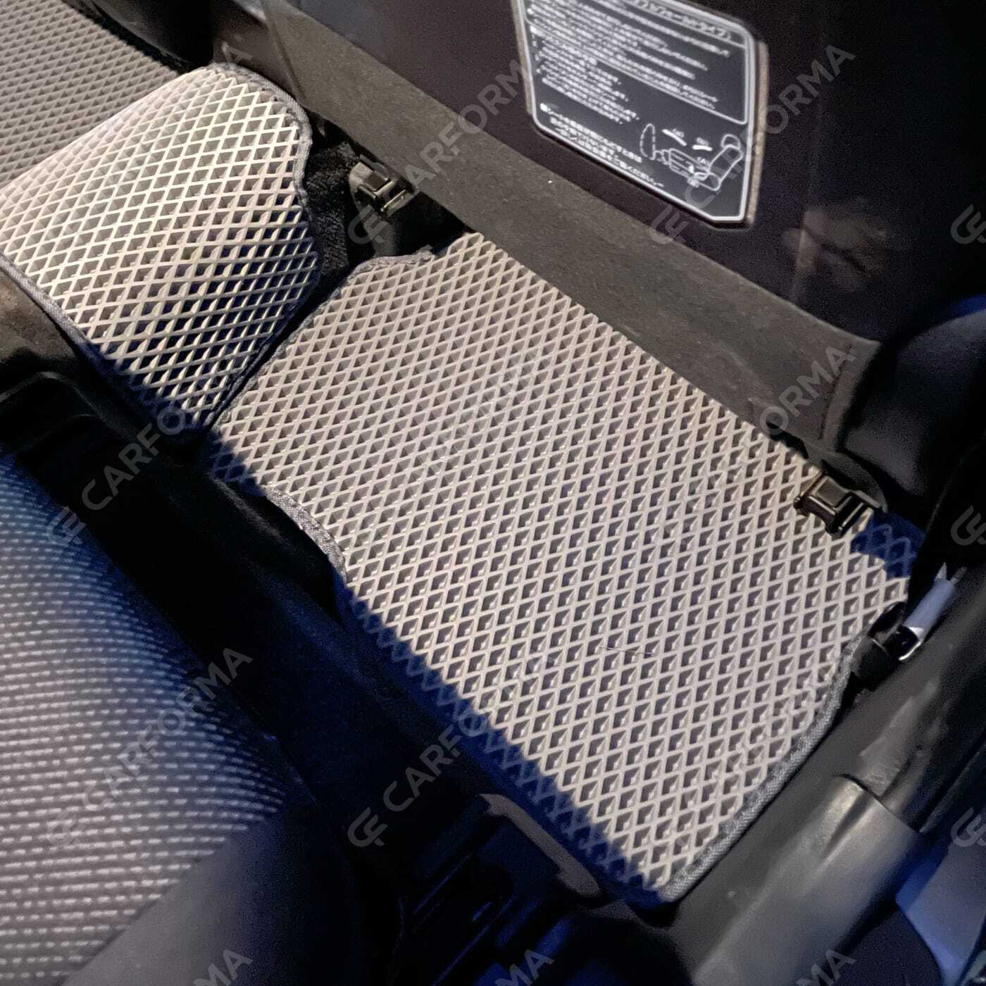 Коврики на Toyota Wish II 2009&nbsp;-&nbsp;2017 в Улан-Удэ