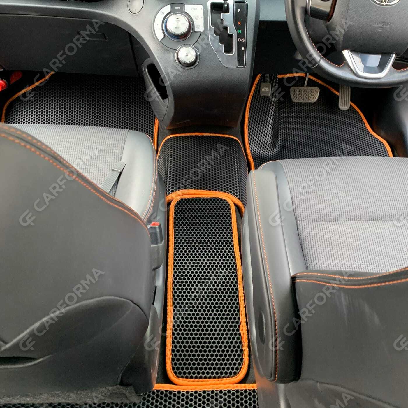 Коврики на Toyota Sienta II 2015&nbsp;-&nbsp;2022 в Улан-Удэ