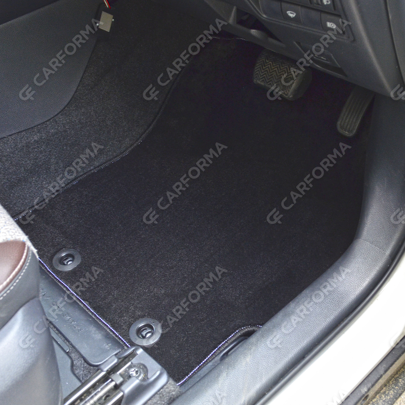 Ворсовые коврики на Toyota Yaris IV 2019&nbsp;-&nbsp;2026 в Улан-Удэ