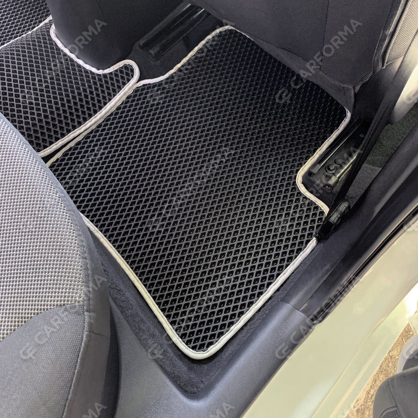 Коврики на KIA Rio III 2011&nbsp;-&nbsp;2017 в Улан-Удэ