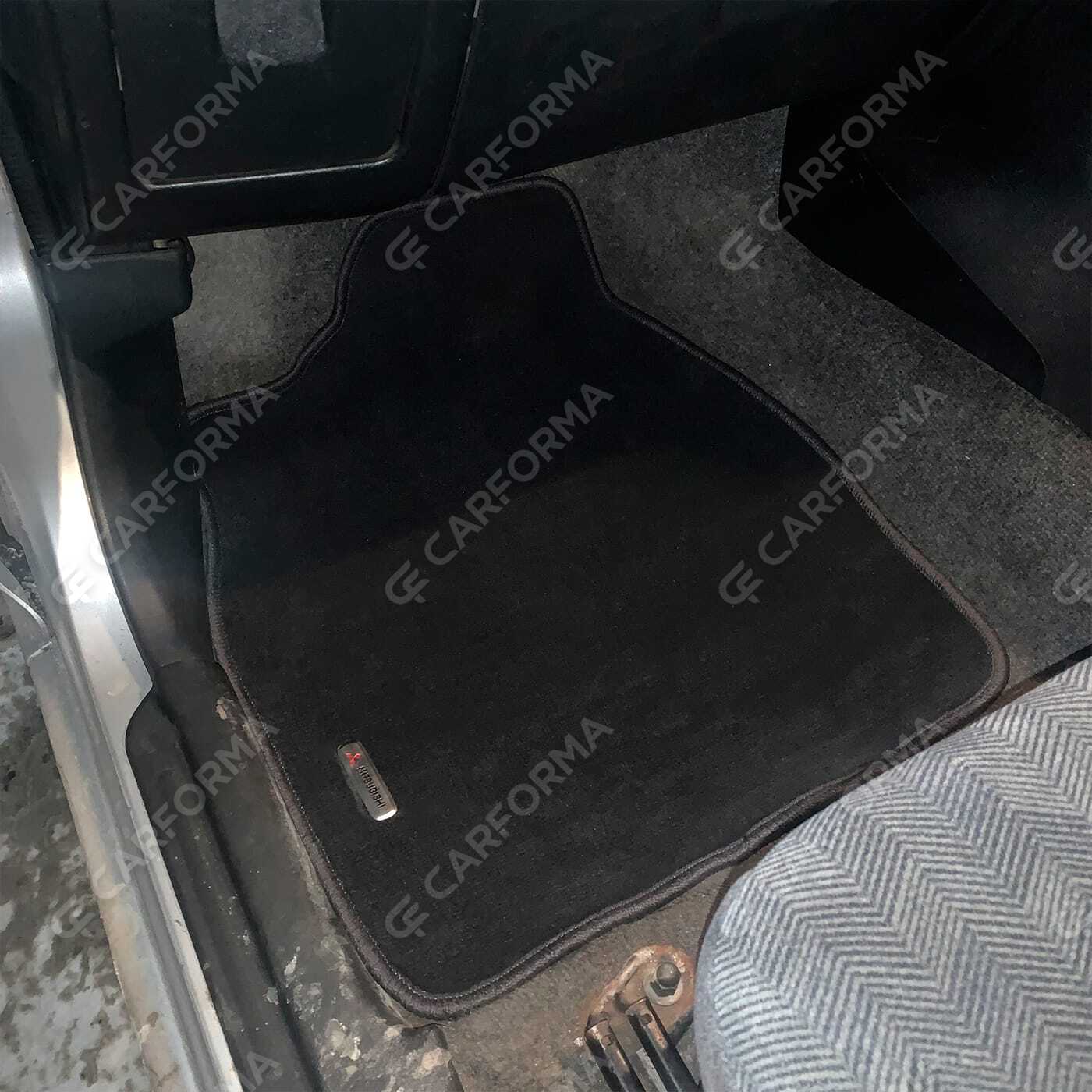 Коврики на Mitsubishi Pajero iO 1998&nbsp;-&nbsp;2007 в Улан-Удэ