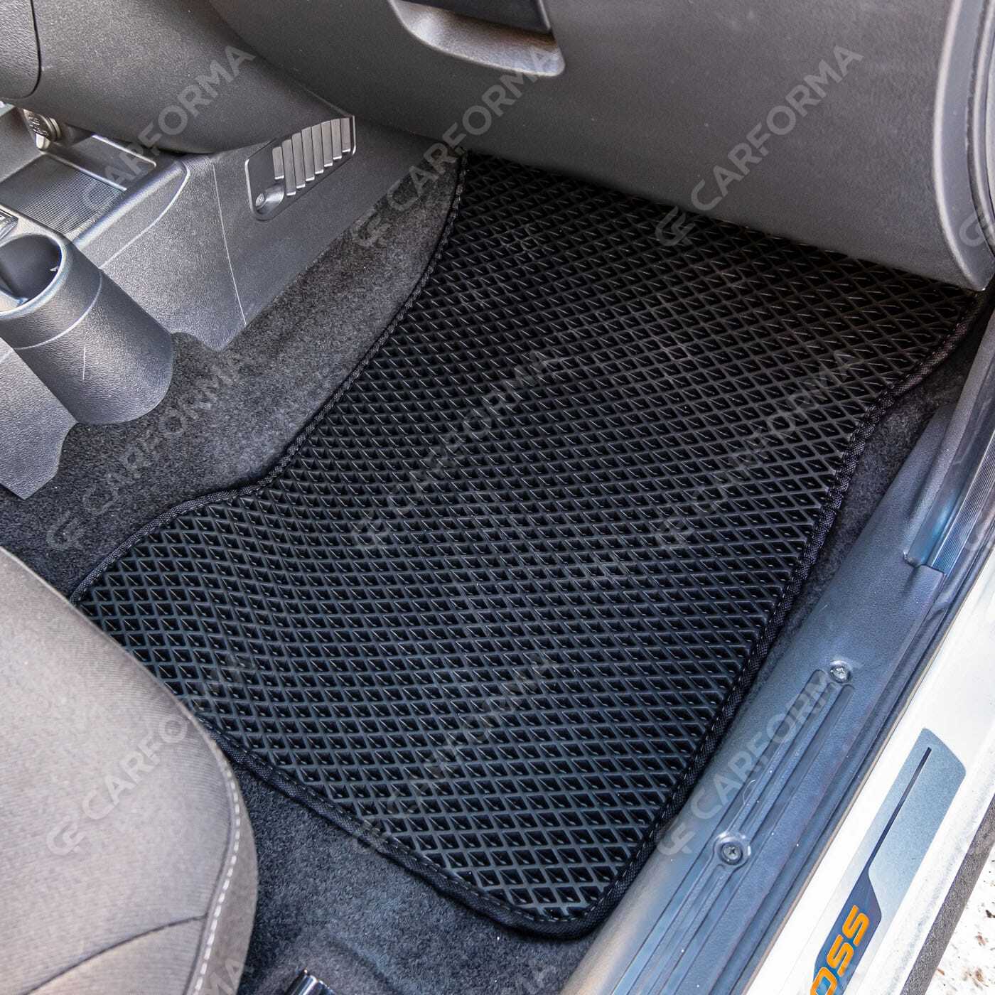 Коврики на Lada (ВАЗ) Kalina 2004&nbsp;-&nbsp;2018 в Улан-Удэ