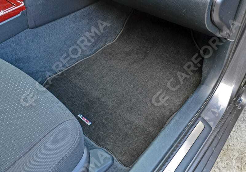 Ворсовые коврики на Toyota Camry (XV50) 2011&nbsp;-&nbsp;2018 в Улан-Удэ
