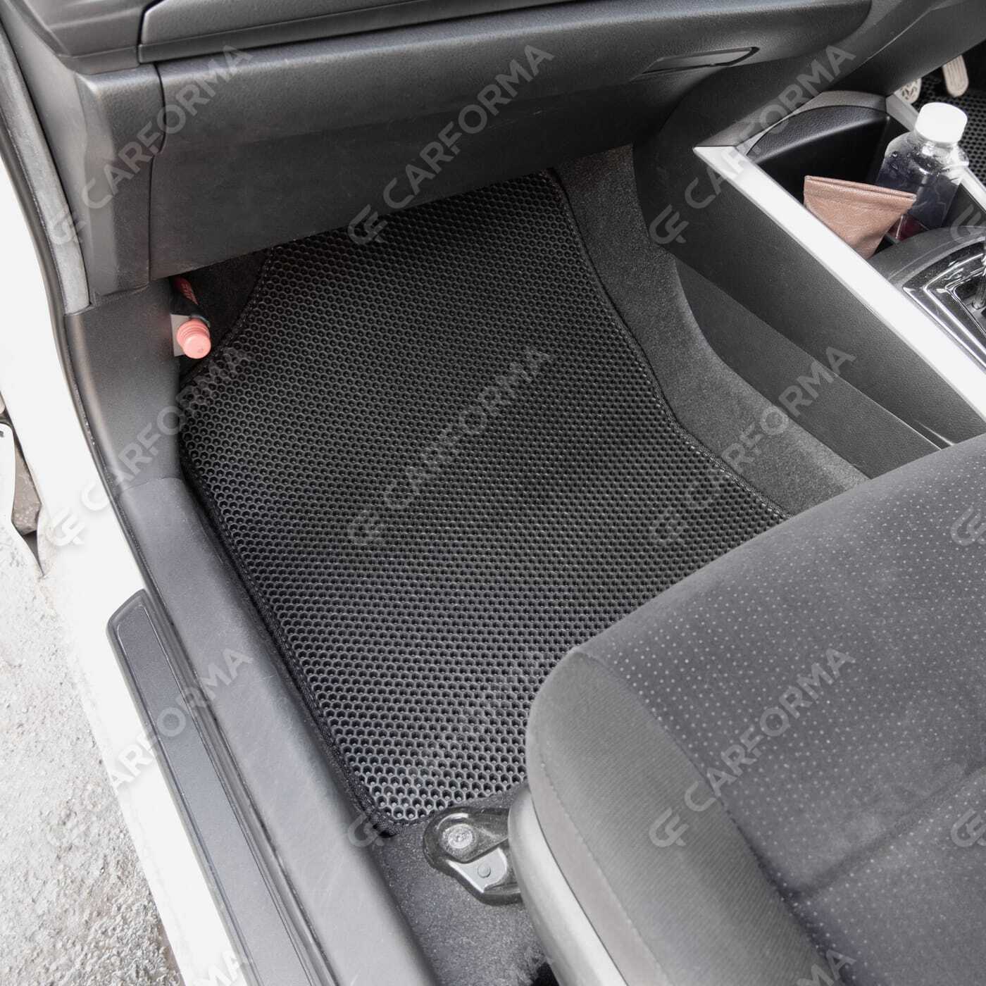 Ворсовые коврики на Toyota Corolla Fielder (E16) 2й рестайлинг 2017&nbsp;-&nbsp;2026 в Улан-Удэ