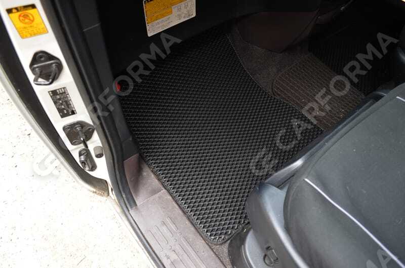 Ворсовые коврики на Toyota Porte II 2012&nbsp;-&nbsp;2020 в Улан-Удэ