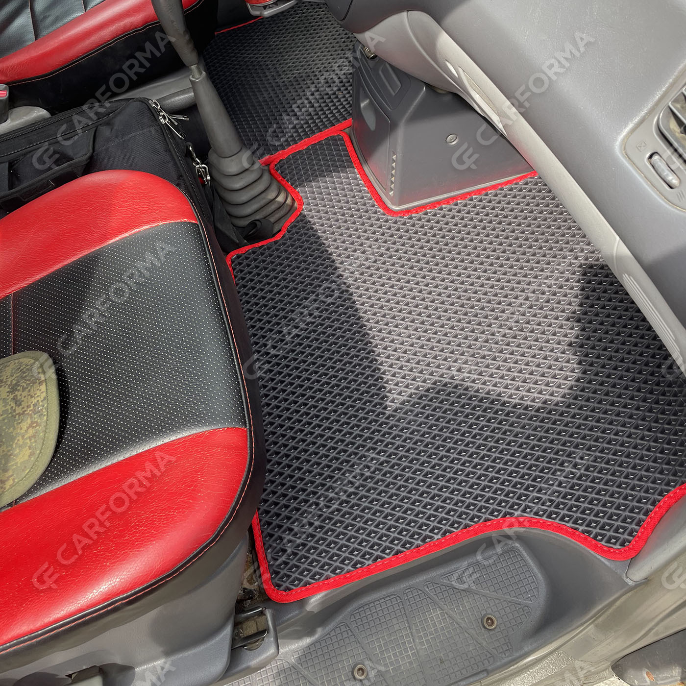 Ворсовые коврики на Mitsubishi Space Gear 1994&nbsp;-&nbsp;2007 в Улан-Удэ