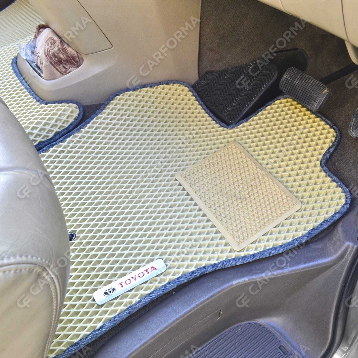 Коврики на Toyota Grand Hiace 1999&nbsp;-&nbsp;2002 в Улан-Удэ