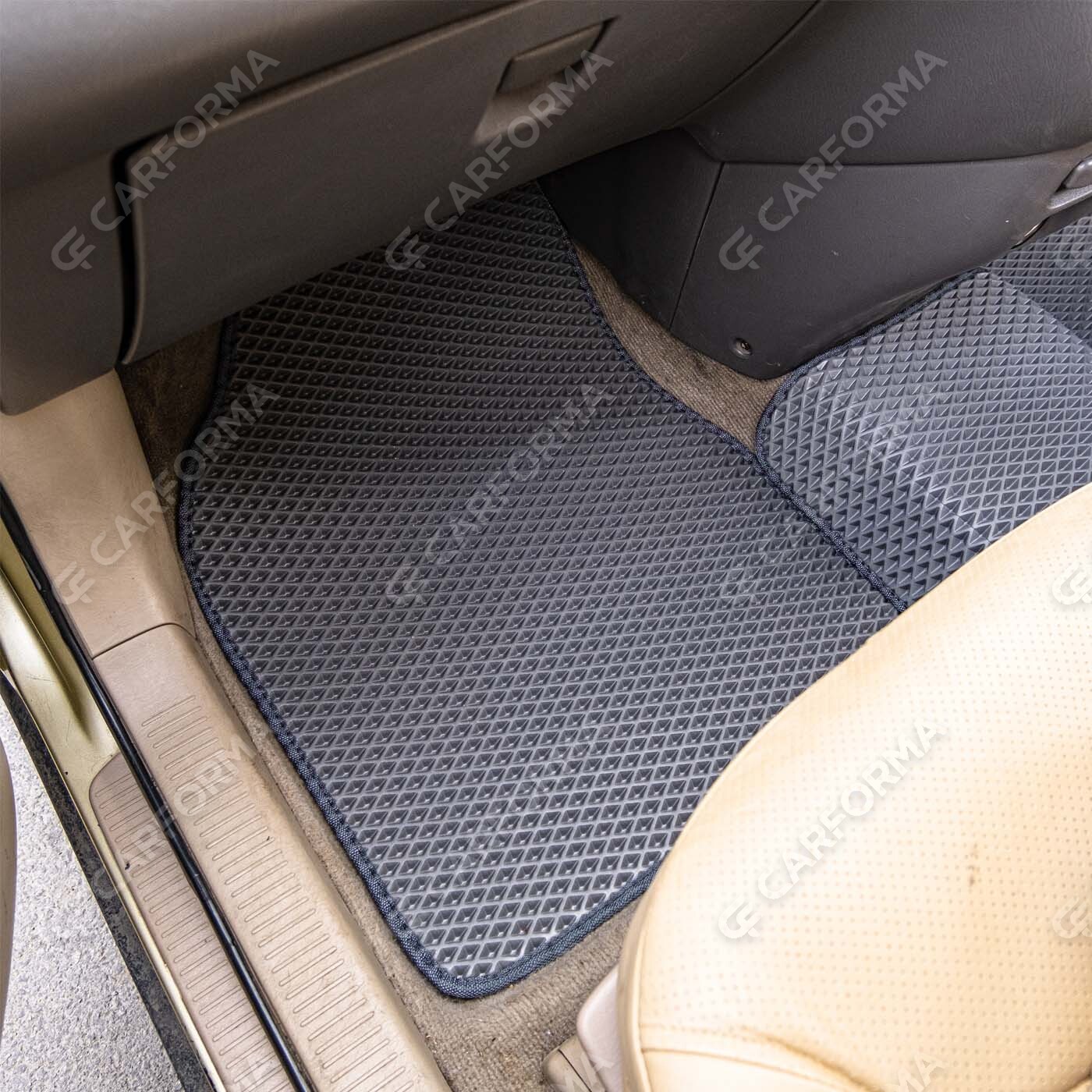 Коврики на Toyota Ipsum I 1996&nbsp;-&nbsp;2001 в Улан-Удэ