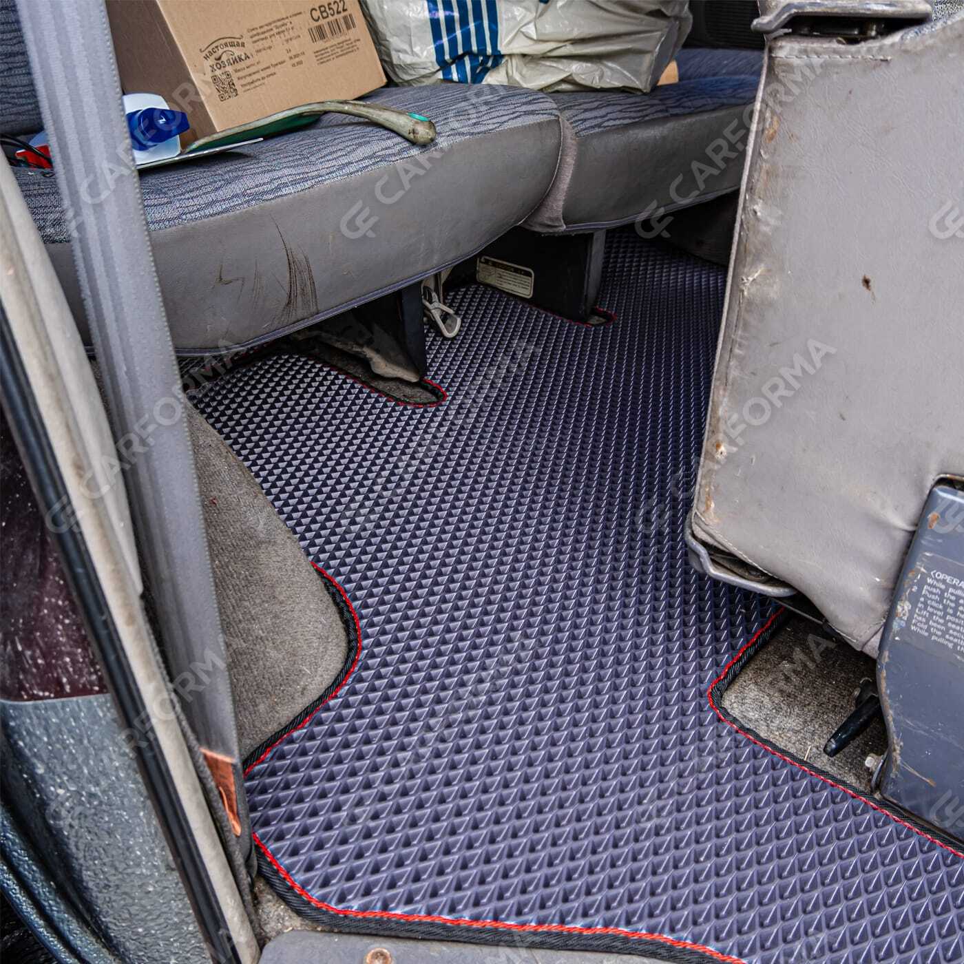 Коврики на Mitsubishi Space Gear 1994&nbsp;-&nbsp;2007 в Улан-Удэ