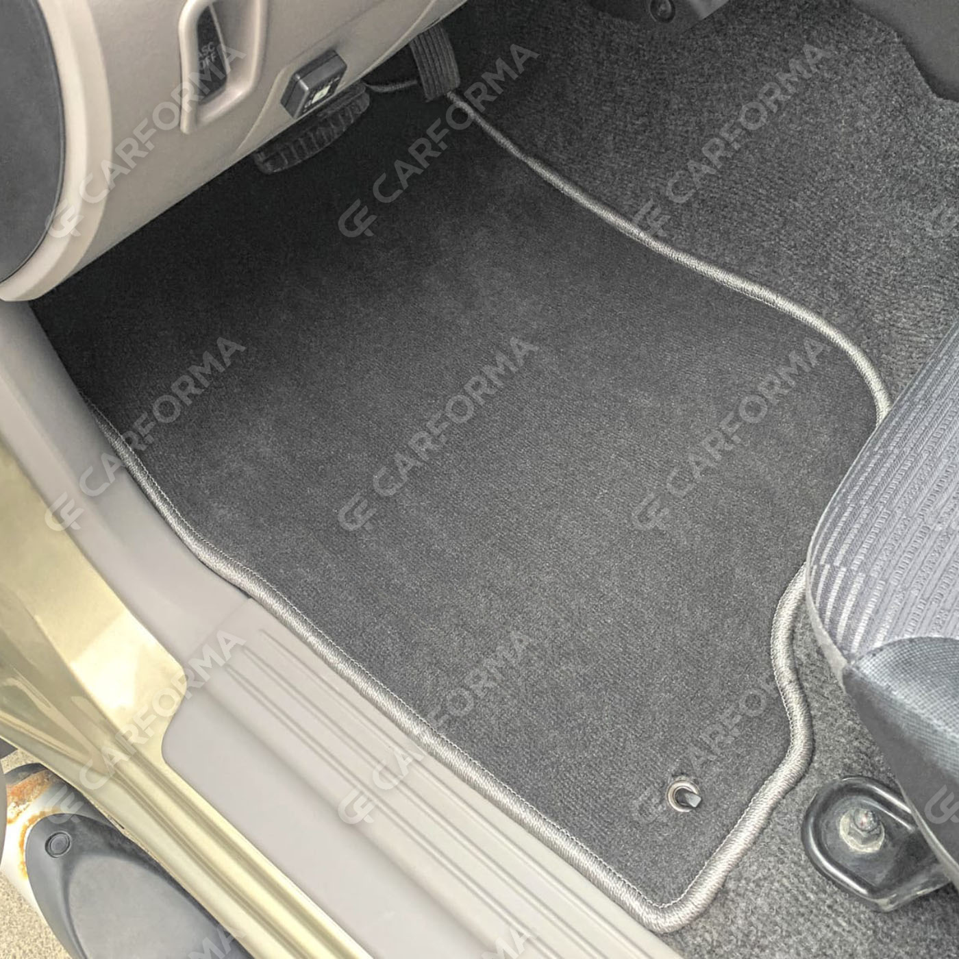 Ворсовые коврики на Mitsubishi L200 IV 2006&nbsp;-&nbsp;2016 в Улан-Удэ