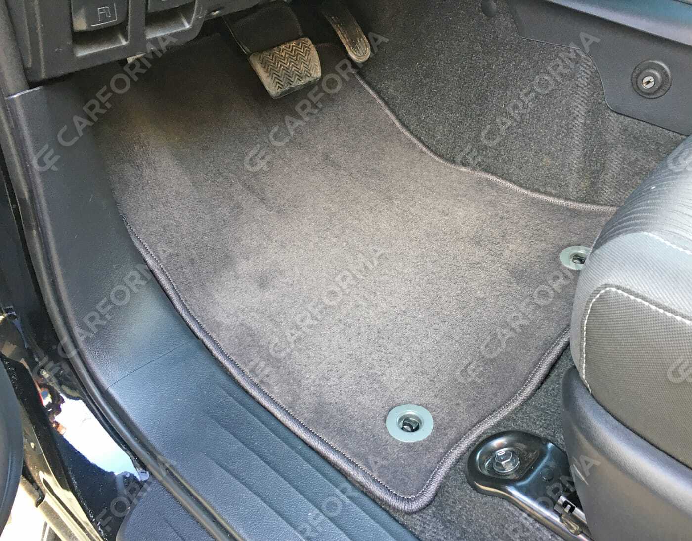 Ворсовые коврики на Toyota Fortuner II 2015&nbsp;-&nbsp;2026 в Улан-Удэ