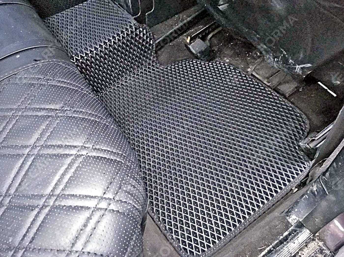 Коврики на Mercedes 190 (W201) 1982&nbsp;-&nbsp;1993 в Улан-Удэ