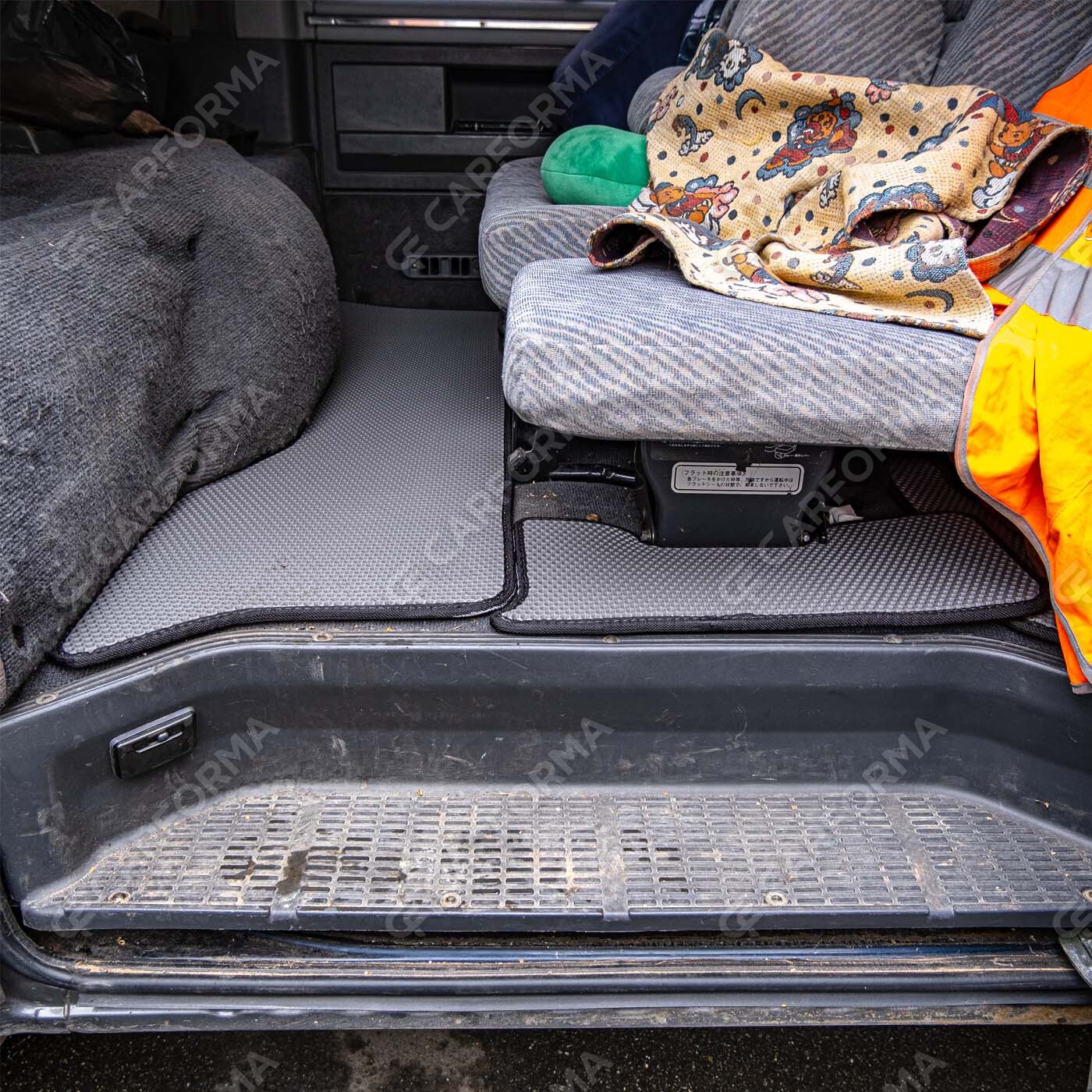 Ворсовые коврики на Mitsubishi Delica 3 1986&nbsp;-&nbsp;1999 в Улан-Удэ